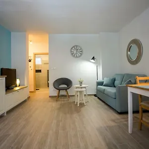 Apartment Cozy Coastal Gama, Split
